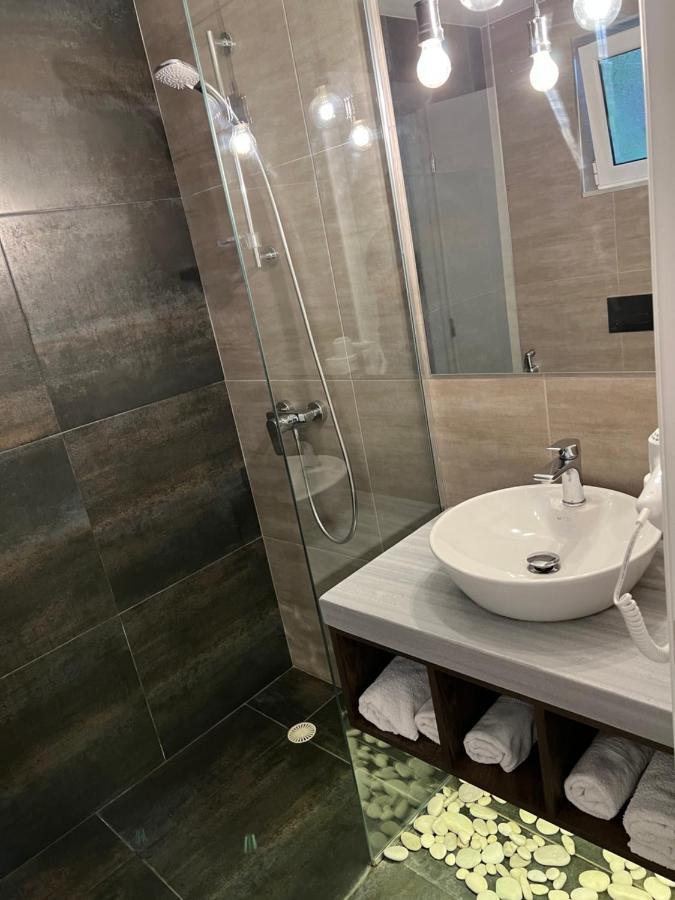 Kanes Bohemian Boutique Hotel Saranda Zewnętrze zdjęcie